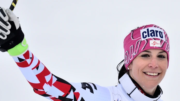 Mirjam Puchnerová sa raduje z triumfu v St. Moritzi.
