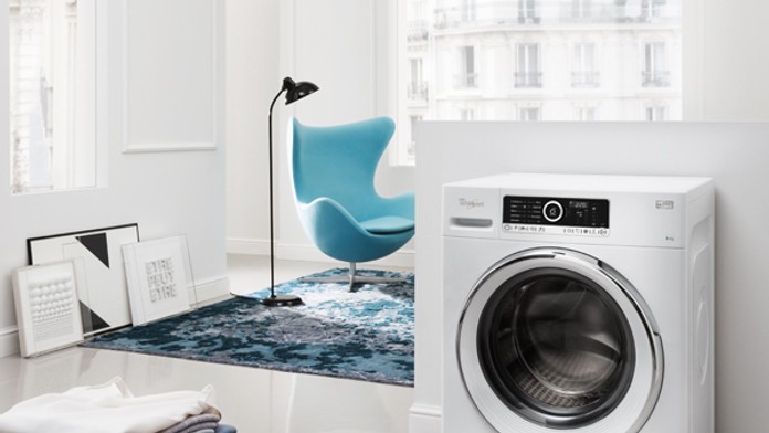 Pracka v obyvacke.jpg