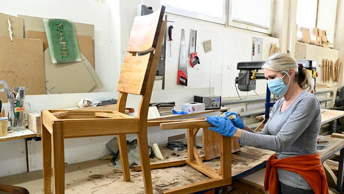 Eva mala ťažkú noc