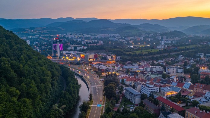 Predbiehame európske metropoly. V dvoch slovenských mestách sa na byt zarába ešte dlhšie než v Bratislave