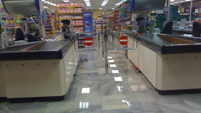 Zatopený obchodný dom v Žiline