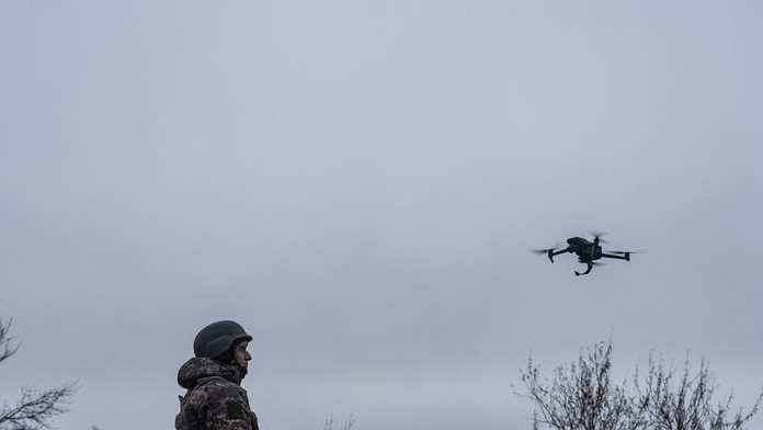 Rusko hlási, že odrazilo niekoľko desiatok dronov nad Azovským morom a nad Krymom