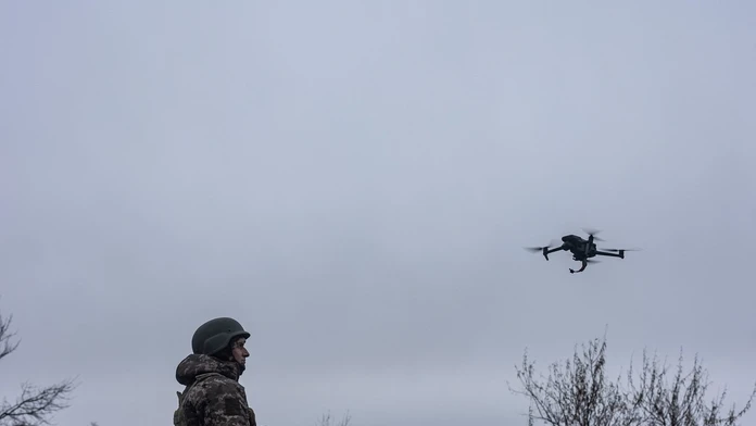 Rusko hlási, že odrazilo niekoľko desiatok dronov nad Azovským morom a nad Krymom