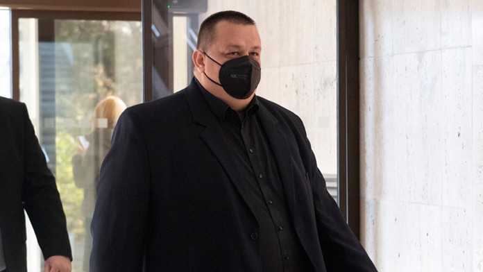 Hlavný hygienik Ján Mikas. 