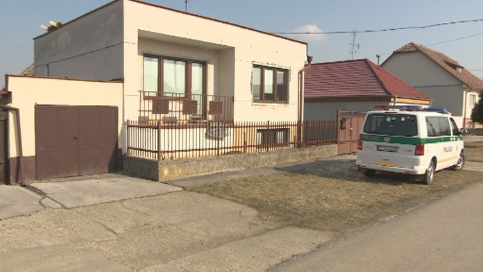 Policajti opäť na mieste činu.