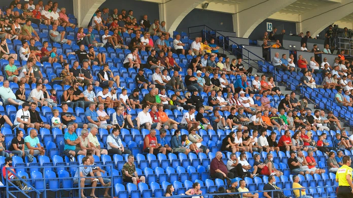 Diváci na zápase Fortuna ligy.