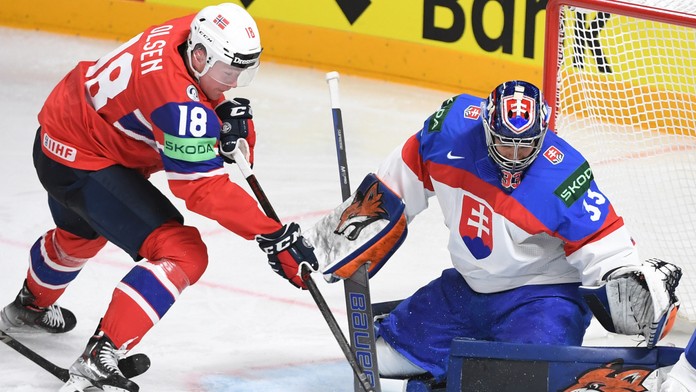 Brankári mali byť našou slabinou. Jeden z nich napokon medzi tromi najlepšími gólmanmi turnaja