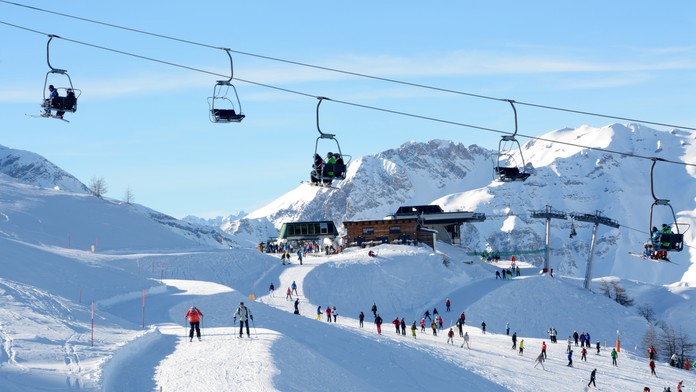 Lyžovačka, ktorá vás finančne nezruinuje. Toto sú európske strediská, kde si užijete svahy za prijateľné ceny