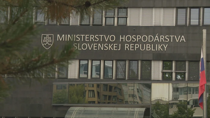 Roľník z Gemera sedí v dozornej rade energetického giganta. Podľa ministerstva podmienky splnil