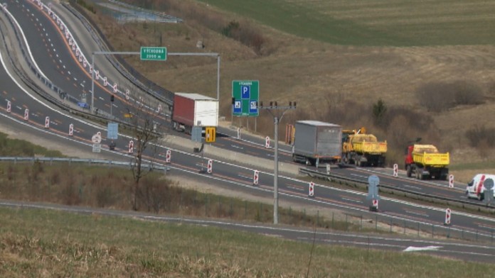 19 PP Spomalena dialnica.transferweb_jpg_bez_watermarku_1.jpg