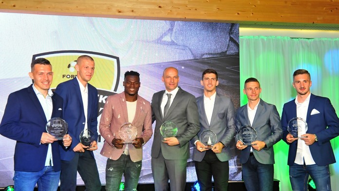 Zo slávnostného vyhlasovania výsledkov ankety Jedenástka Fortuna ligy 2016/17.