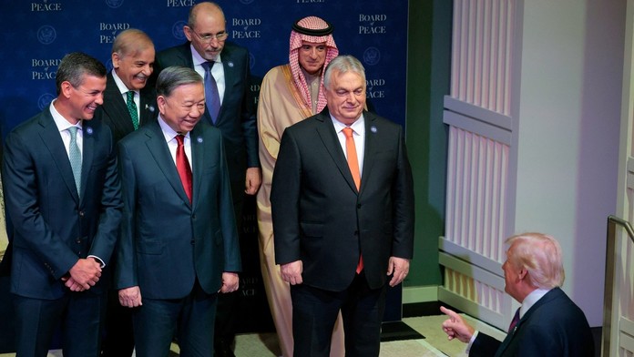 Ropovod Družba podľa Orbána blokujú tí istí aktéri, ktorí vyhodili do vzduchu Nord Stream