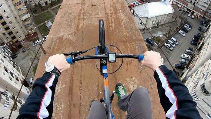 Flaviu Cernescu je adrenalínový nadšenec