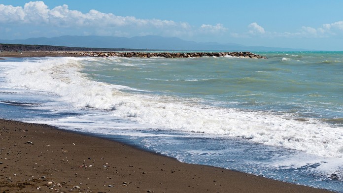 Pláž neďaleko Ríma (ilustračná snímka)