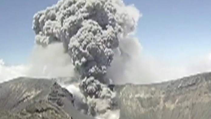 Sopka Turrialba zaznamenala najsilnejšiu erupciu za dve desaťročia.