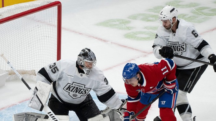 VIDEO: Montrealu duel vôbec nevyšiel. Slafkovský strávil na ľade najmenej času v sezóne