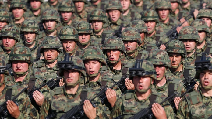 Srbské ozbrojené sily sú pre napätie s Kosovom v stave najvyššej pohotovosti