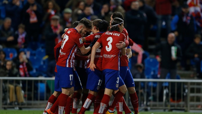 Hráci Atletica Madrid sa tešia z úvodého gólu v zápase