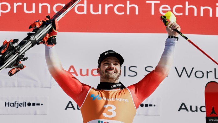 Švajčiar Meillard nenašiel premožiteľa ani v slalome a získal víťazné double. Skvelý výkon podal Braathen