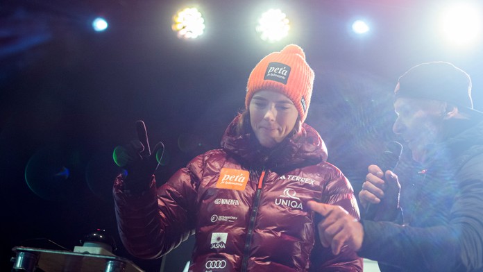 Žreb slalomu vo Flachau s prekvapivou hlavnou hviezdou. Vlhová spoznala štartové číslo