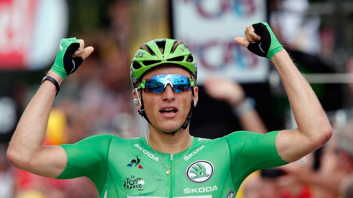 Nemecký cyklista Marcel Kittel sa teší z triumfu v 10. etape Tour de France 2017.