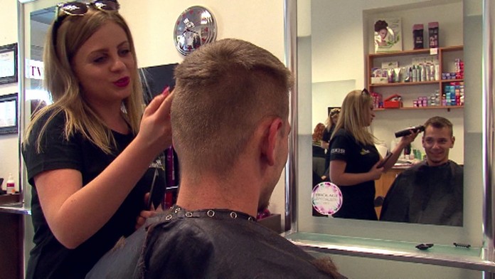 Kaderníci pomáhali chorým.