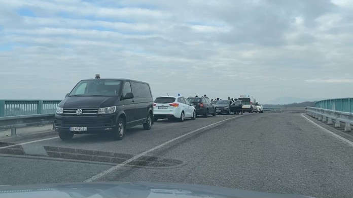 Akcia Koloseum: Zadržali 11 ľudí, je medzi nimi aj policajt