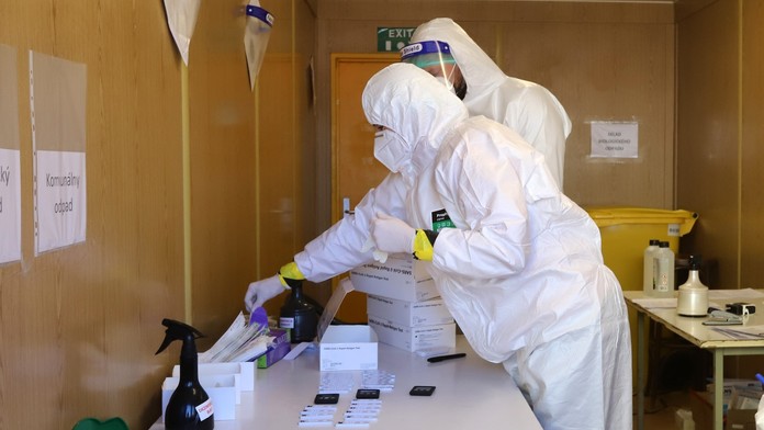 susedia_pirovamajlath_kompl.mp4