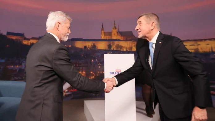 Vytiahnutie „slovenskej karty“ v prezidentských voľbách? Navýsosť trápne a hlúpe, tvrdí český politológ