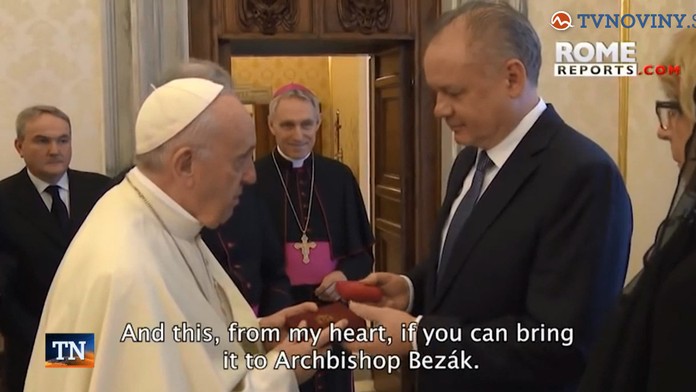 Darček od pápeža Františka.