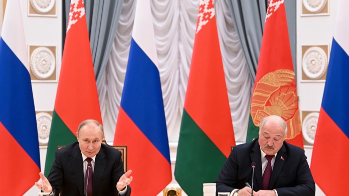 Putin a Lukašenko sa po stretnutí v Minsku vyhli zmienke o Ukrajine