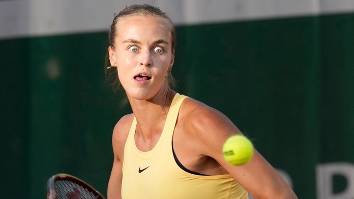 Schmiedlová prehrala v osemfinále dvojhry s Gauffovou