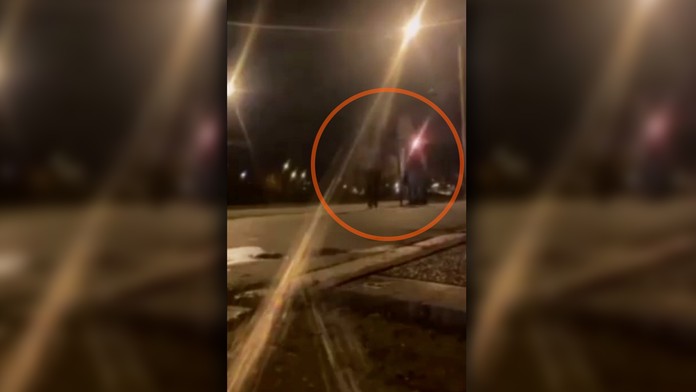 Partia detí z Košíc brutálne zmlátila dôchodcu. Najprv si však nastavila mobil a pustila nahrávanie