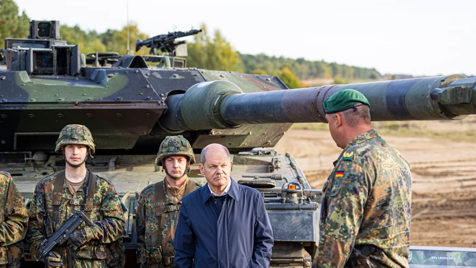 Ukrajine sľúbili spolu 321 tankov, oznámil ukrajinský veľvyslanec vo Francúzsku