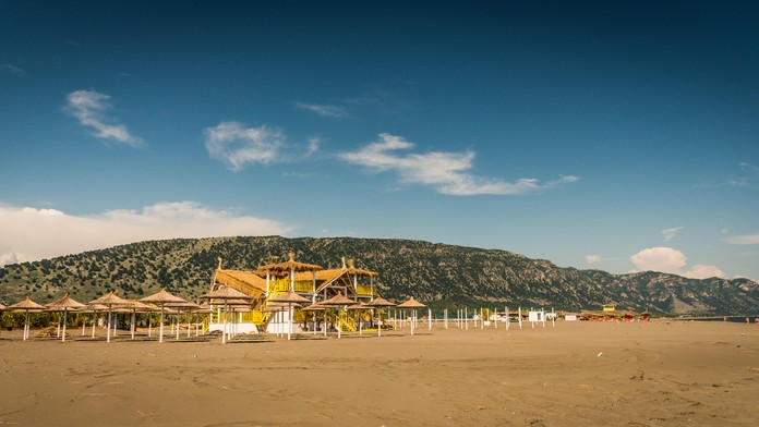 Albánska pláž Velipoja. (ilustračné foto)