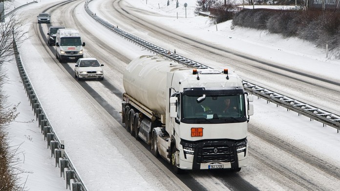 Mnohí to nevedia. Do Česka viete ísť po diaľnici bez toho, aby ste kupovali známku