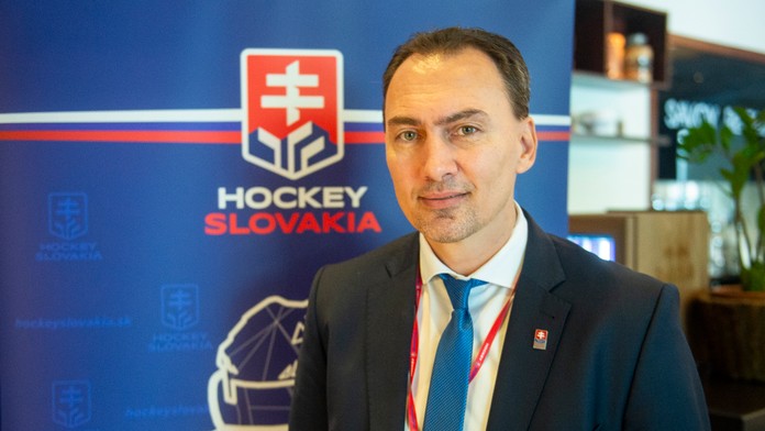 Miroslav Šatan obhájil post šéfa slovenského hokeja