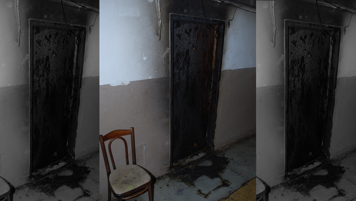 Sninčan sa žene vyhrážal, že ju zapáli. Napokon podpálil jej vchodové dvere