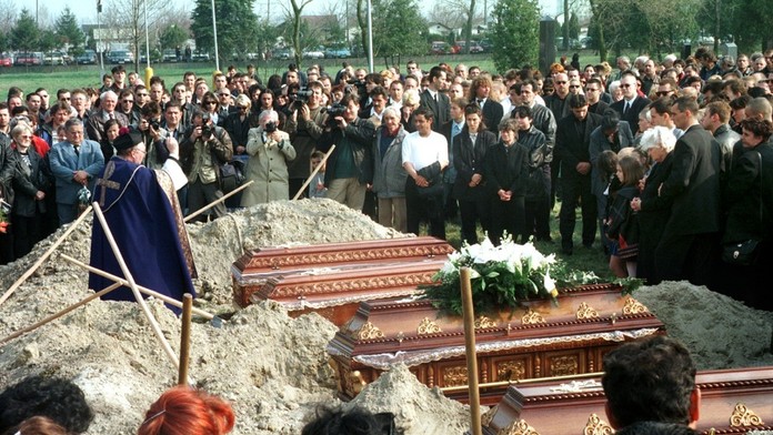 Polícia tvrdí, že objasnila vraždu pápayovcov. Súvisí s ďalšou vraždou v Maďarsku