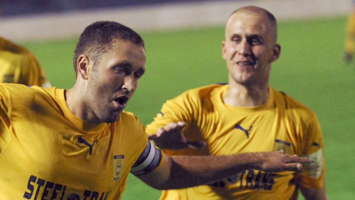 Miliónový prestup dohodol v župane, bol najlepší na Slovensku, potom na dne. Kozák mu je ako druhý otec (rozhovor)