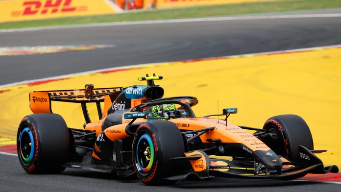 Víťaz kvalifikácie venoval triumf otcovi, vie, čo bude podstatné. Lando Norris sa výrazne prepadne