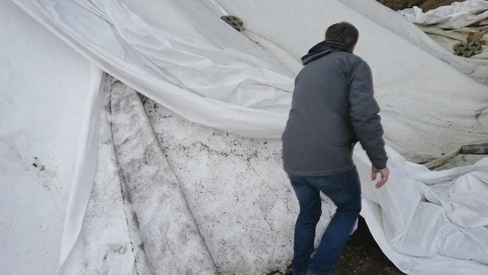 V Tatrách zachránili 60 percent vlaňajšieho snehu.