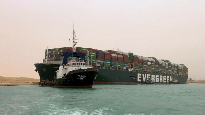 Kontajnerová loď zablokovala Suezský prieplav