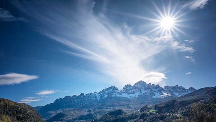 Teploty už atakujú +30 °C. Také prudké oteplenie nečakali ani meteorológovia