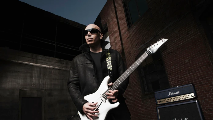 Chapman_Joe_Satriani_1381.jpg