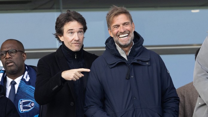 Legenda je späť. Klopp sa objavil na futbale, no už v novej funkcii