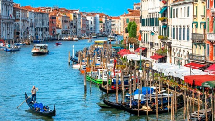 Obľúbená destinácia sprísňuje pravidlá. Za jednodňový výlet si opäť priplatíte