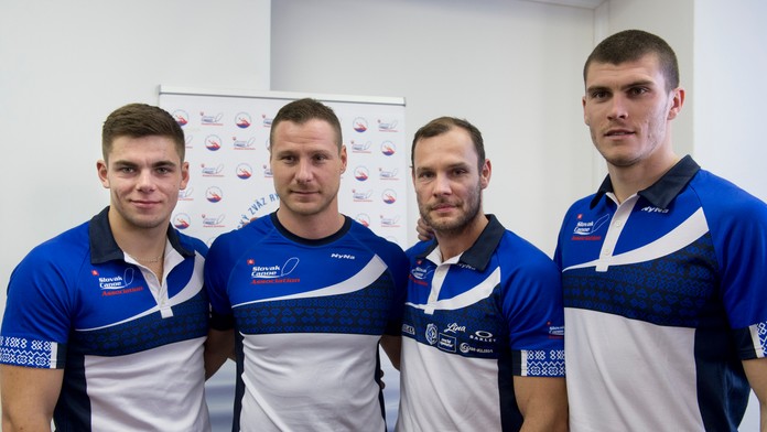 Na snímke štvorkajak zľava Denis Myšák, Erik Vlček, Juraj Tarr a Tibor Linka.