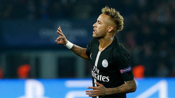 Neymar sa raduje z hetriku v LM proti Crvenej Zvezde Belehrad.