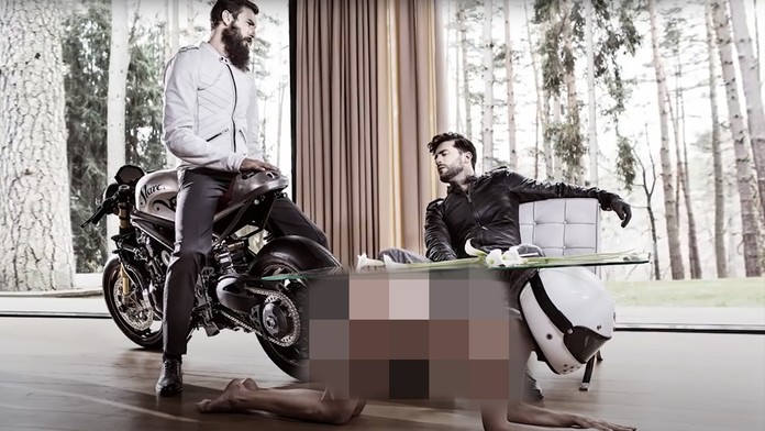 Reklama, ktorá pobúrila feministky, porušila zákon. Česká firma musí zaplatiť pokutu